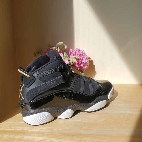 Air Jordan 6 Rings 'Black Metallic Gold' - Picture 6 of 16